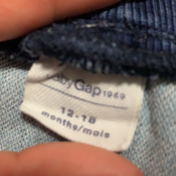 Baby gap 12-18 denim - Picture 3 of 3